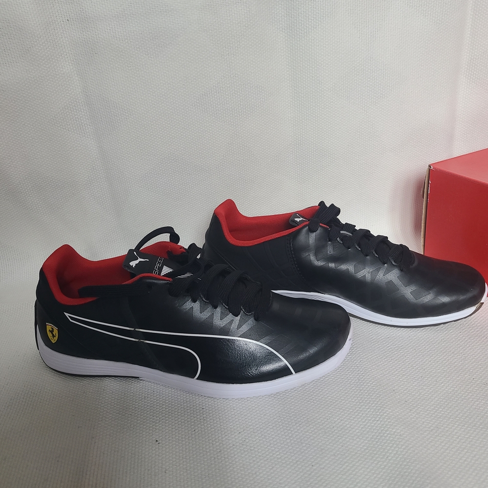 Puma Ferrari Men's Black and Red Sneakers Size 10 NWB